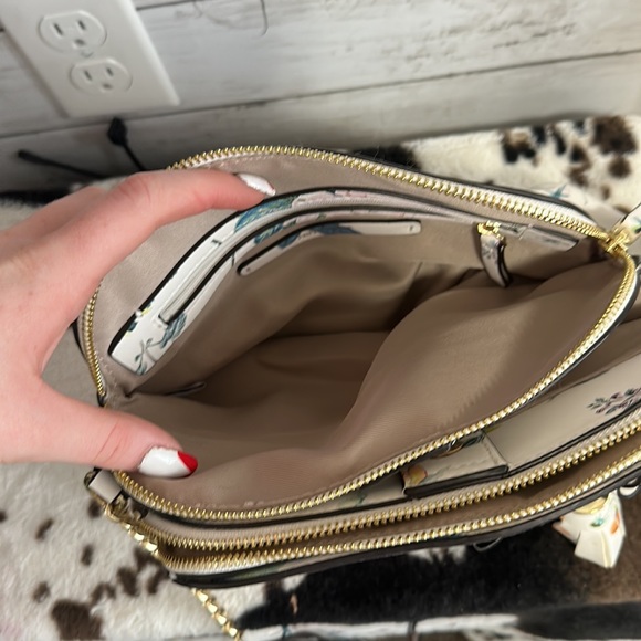 Nine West purse - Picture 4 of 6